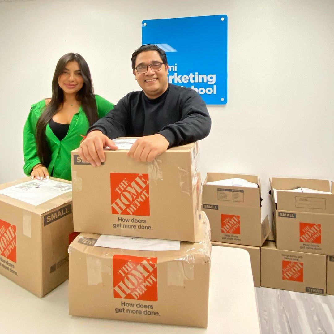 Estudiantes en Miami Marketing School